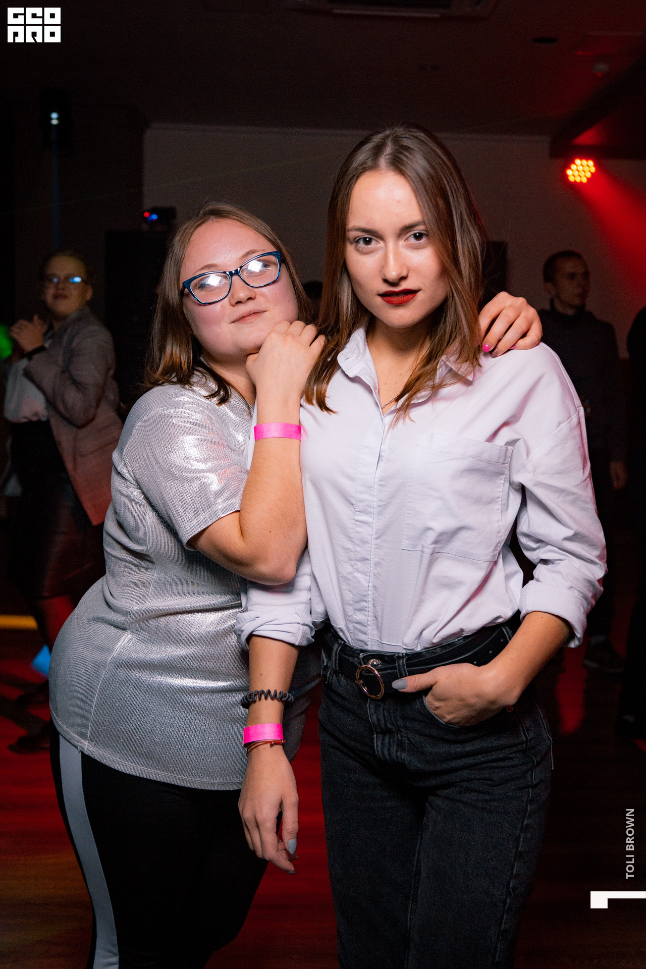 _021_19.09.20_Toli Brown.jpg