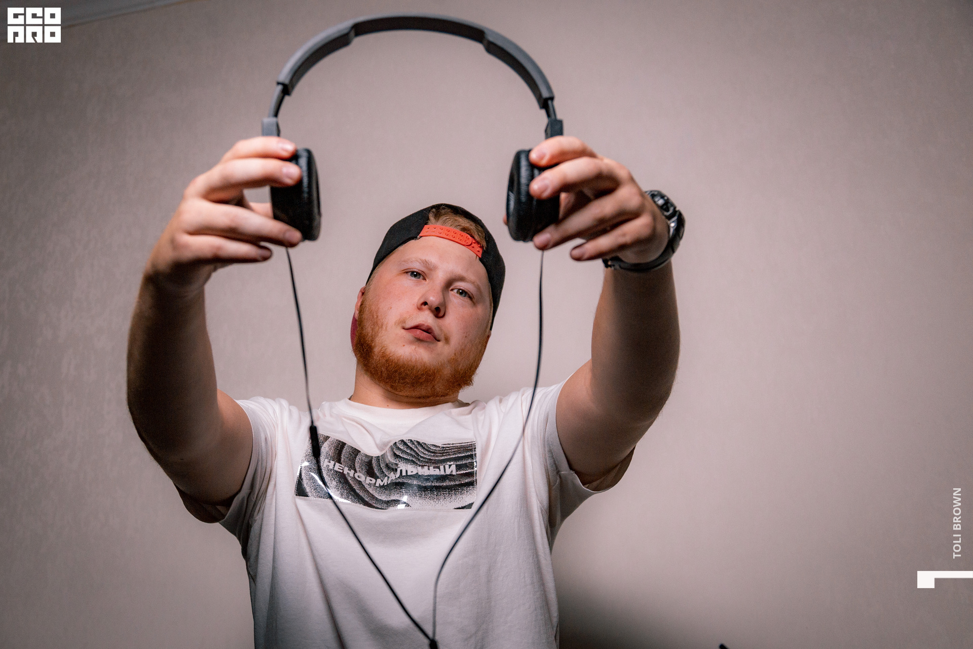 _086_19.09.20_Toli Brown.jpg