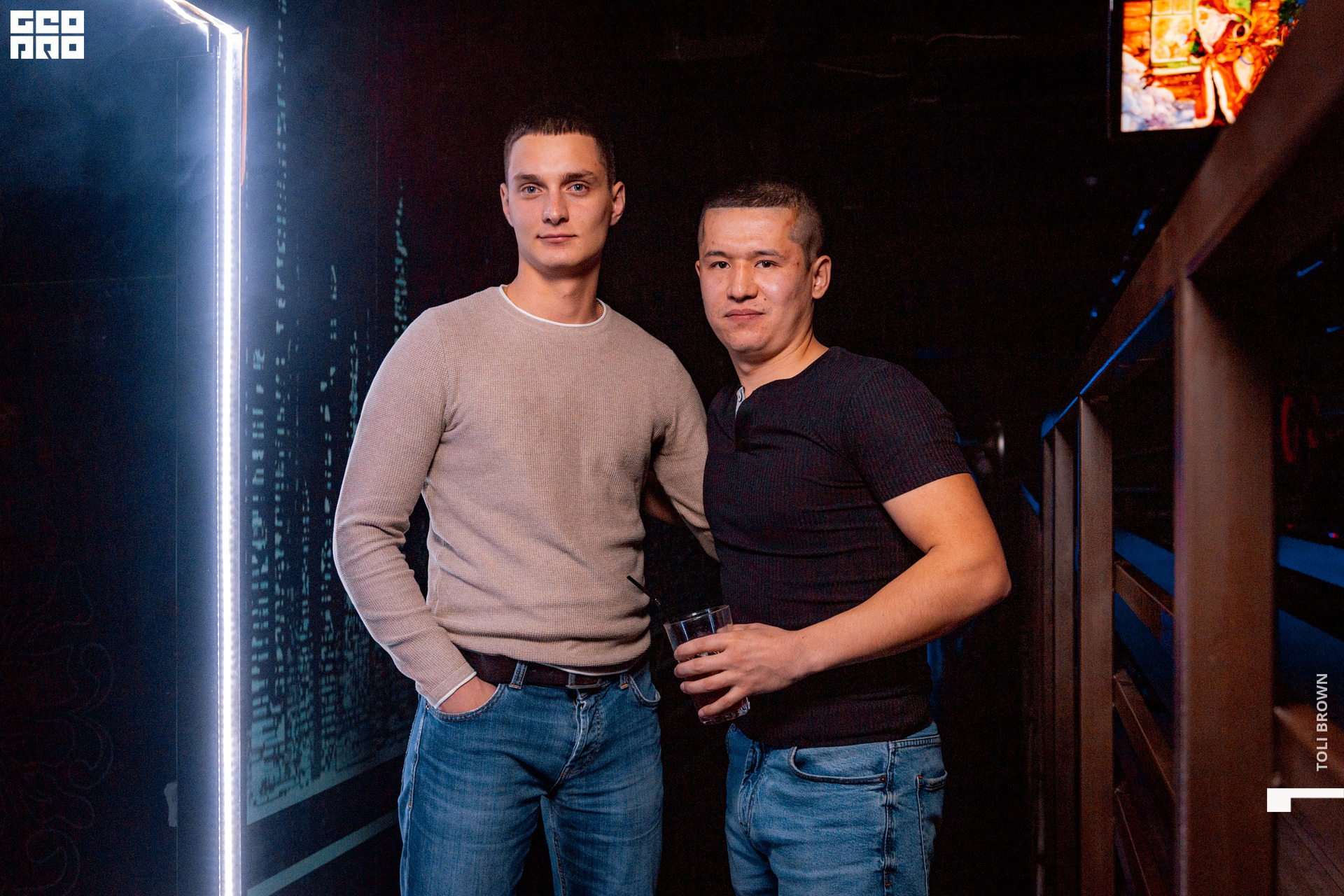 _102_19.09.20_Toli Brown.jpg