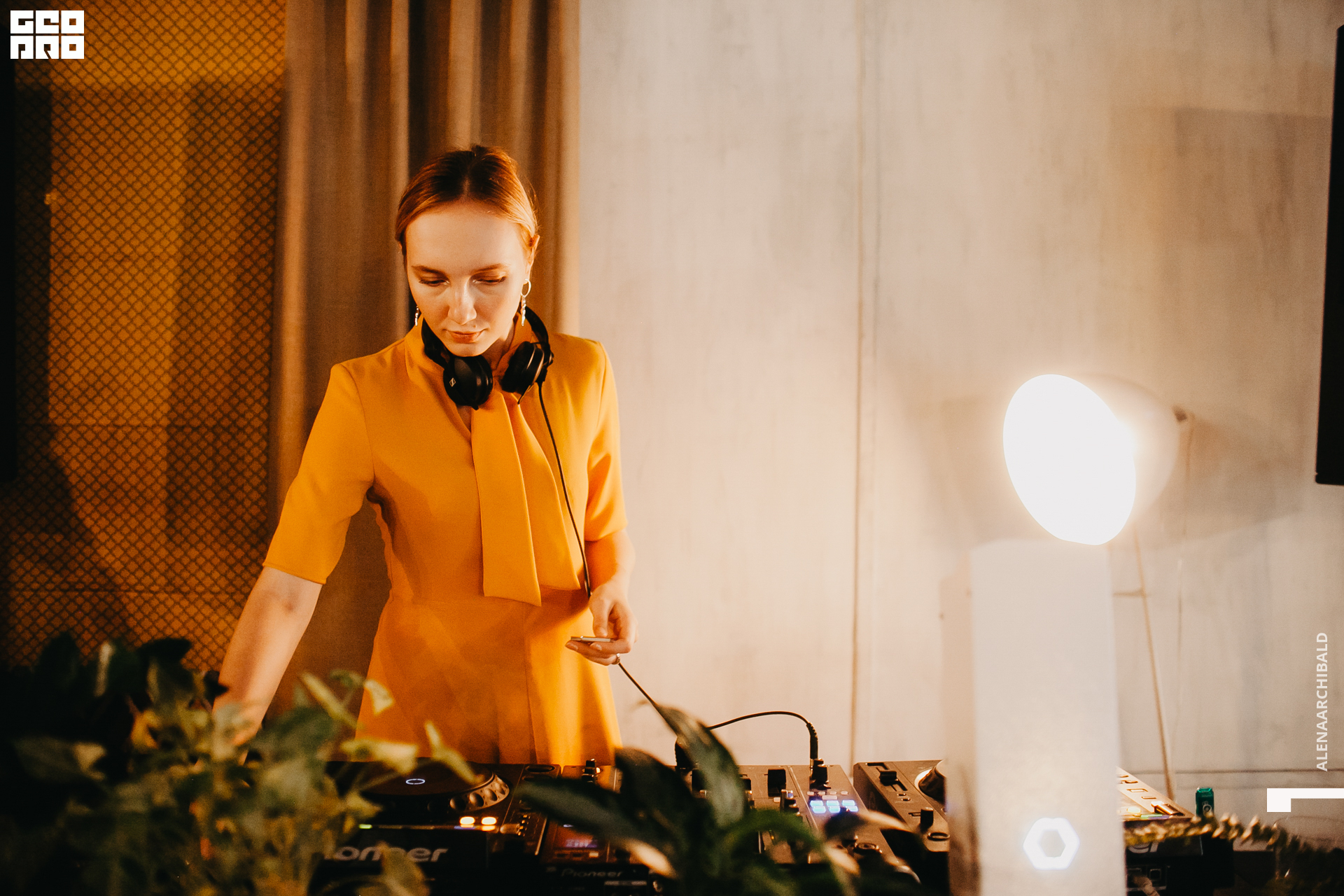 2020-09-18 21-02-43_alenaarchibald_0027.jpg