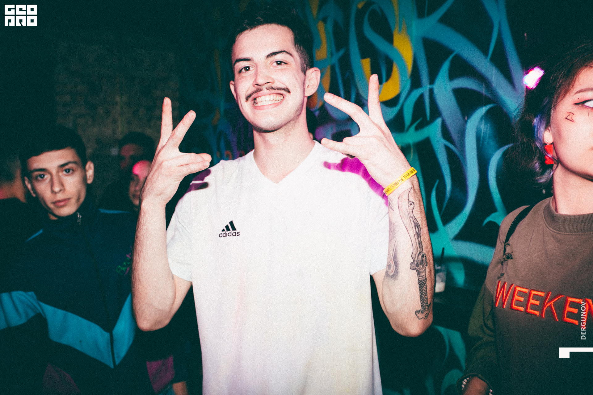 2020-09-26 01-11-02IMG_9273.jpg