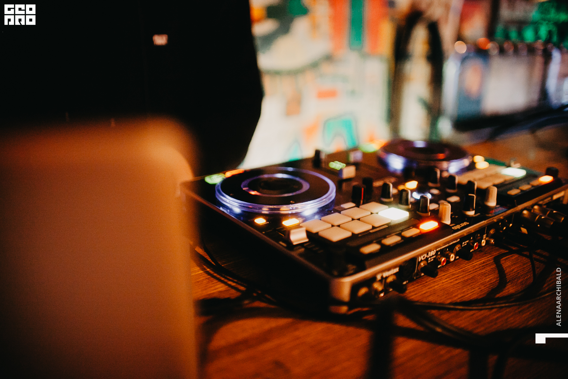 2020-09-23 21-00-27_alenaarchibald_054.jpg