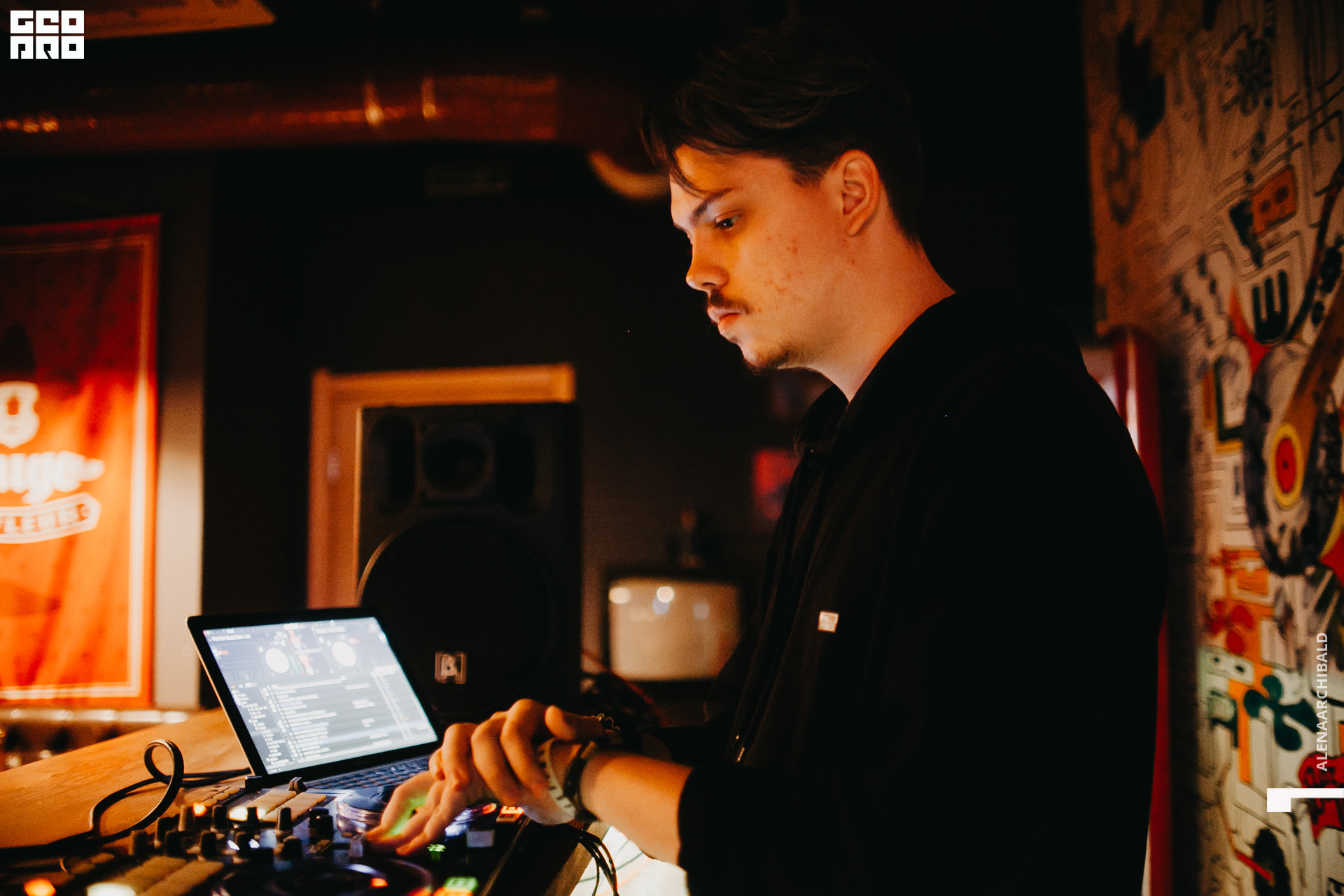 2020-09-23 21-00-27_alenaarchibald_064.jpg