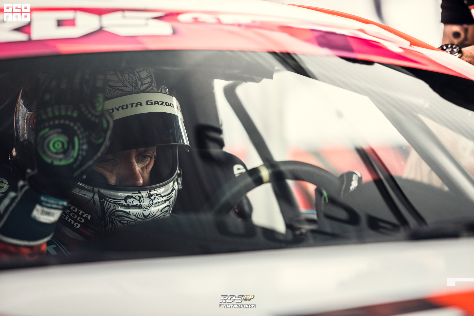 004-25-09-2020-11-06-Mikhailov - 1920.jpg