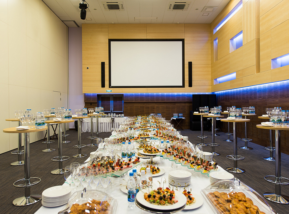 Конференц-центр "Volga Hall"