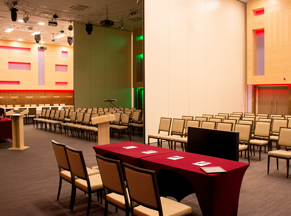 Конференц-центр "Volga Hall"