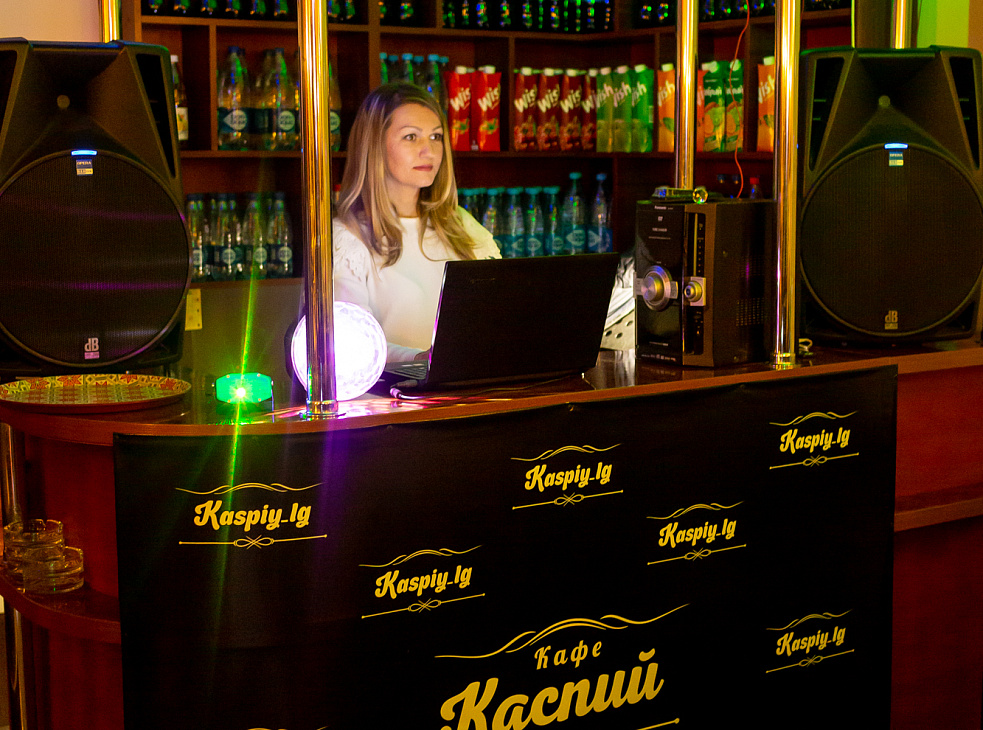 кафе Каспий