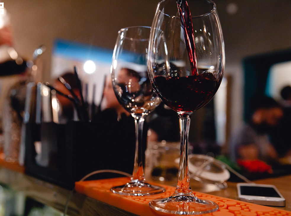 «Винный шкаф»