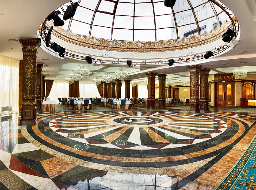 Гранд Отель Видгоф