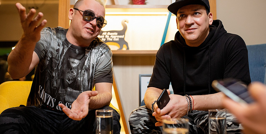 ОТПЕТЫЕ МОШЕННИКИ