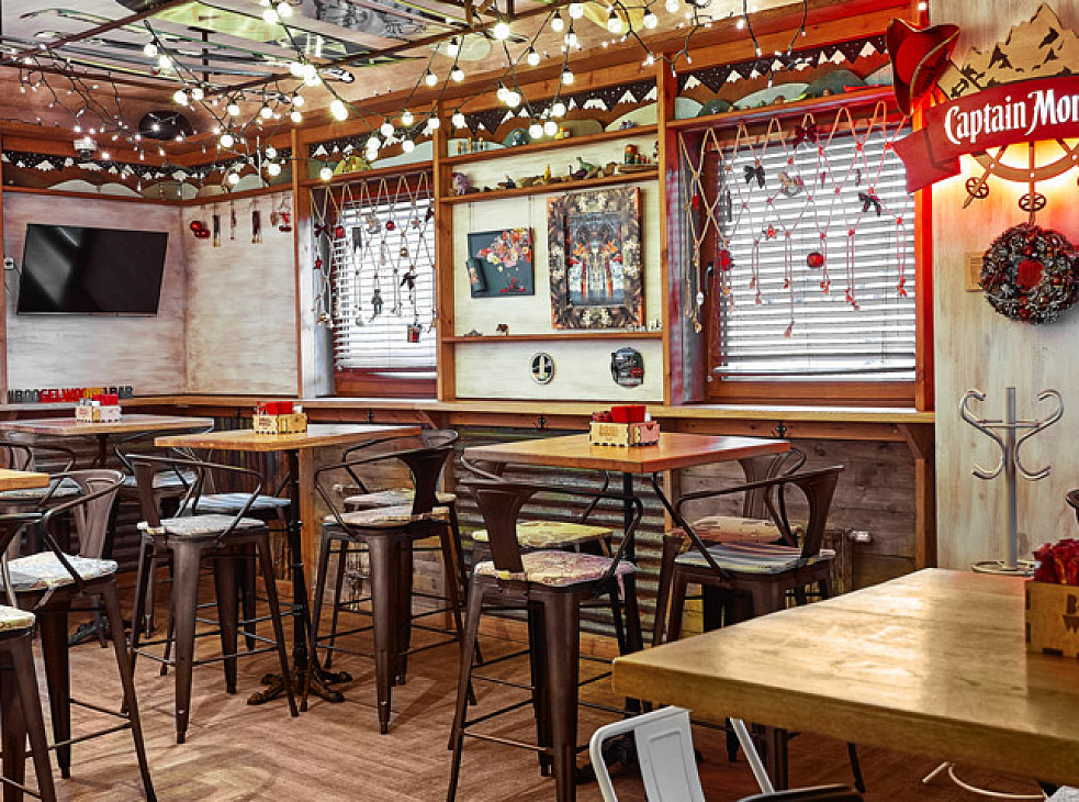 BOOGEL WOOGEL BAR&HOTEL