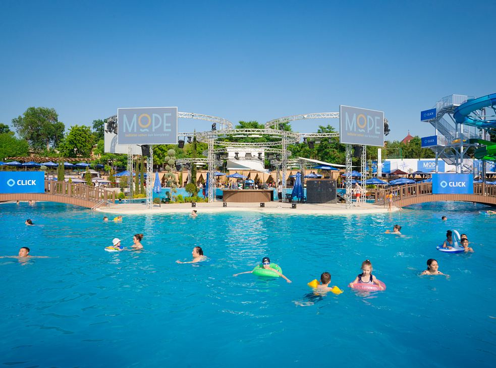 Водный комплекс "Море"