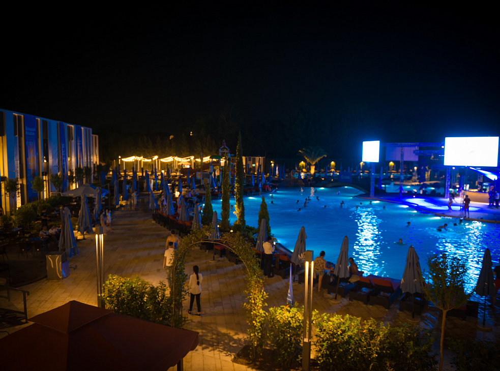 Водный комплекс "Море"