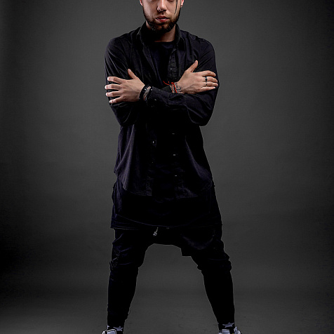 Финалист первого сезона шоу «ПЕСНИ» на ТНТ Джей Мар написал новый гимн Санкт-Петербургу