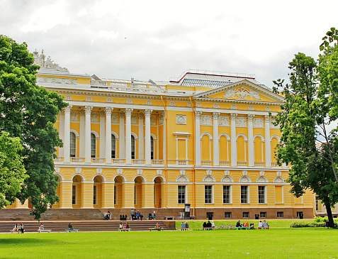 Михайловский сад Русского музея