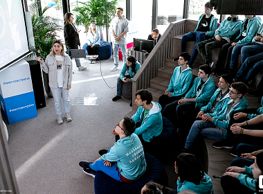 Первая лекция из серии интенсивов - VK Mini Apps.