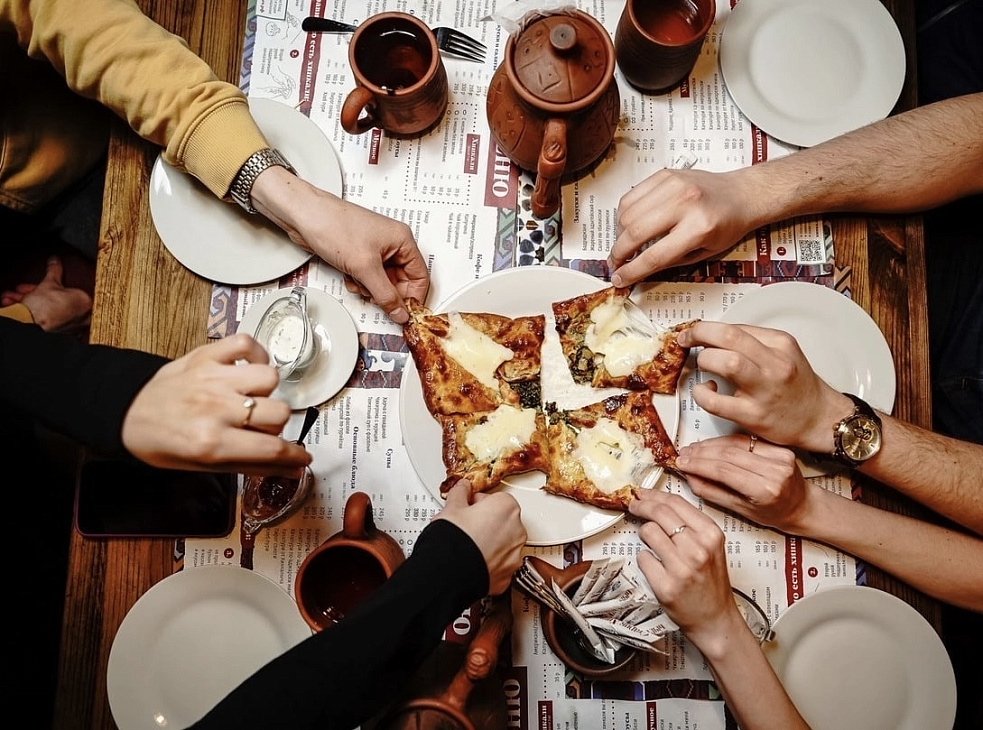 «Старик Хинкалыч», Волхонская