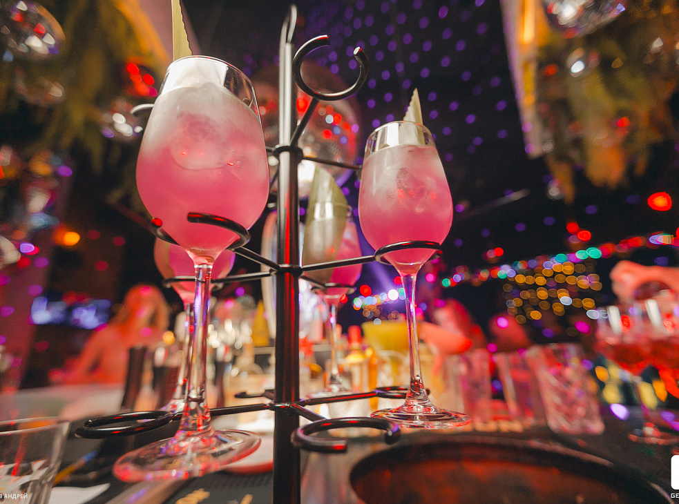 BESTUZHEV BAR Адлер