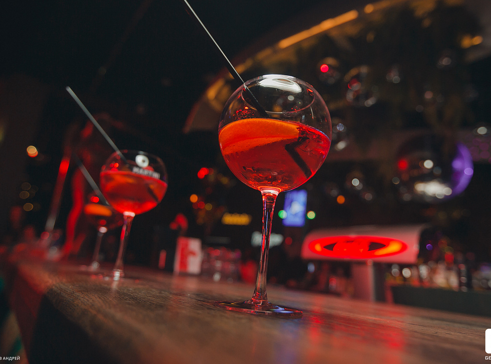 BESTUZHEV BAR Адлер