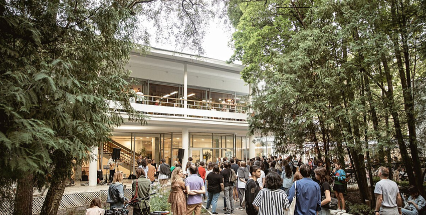 The Blueprint и «Переделкино» объявили полную программу «Reading Camp: Дача»