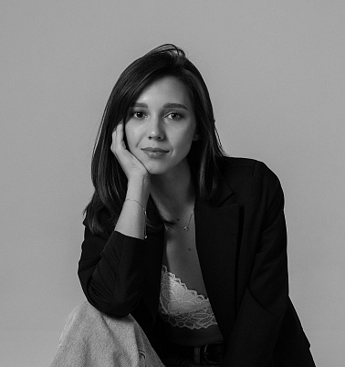 Яна Лебедева