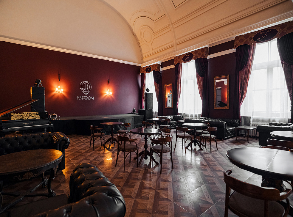 Пространство "ДВОРЕЦ КВАРЕНГИ"