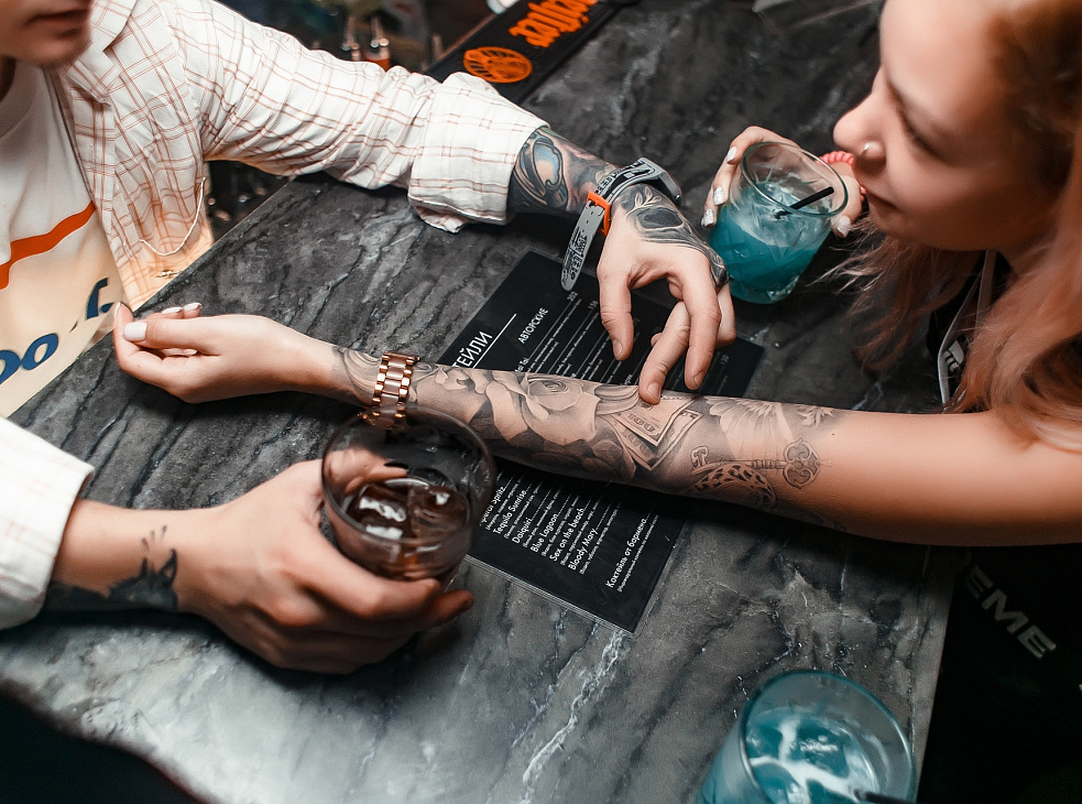 Commode | Self-cost bar