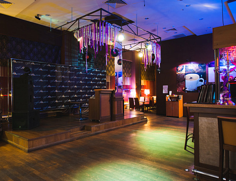 Караоке-клуб «KaraokeMania»