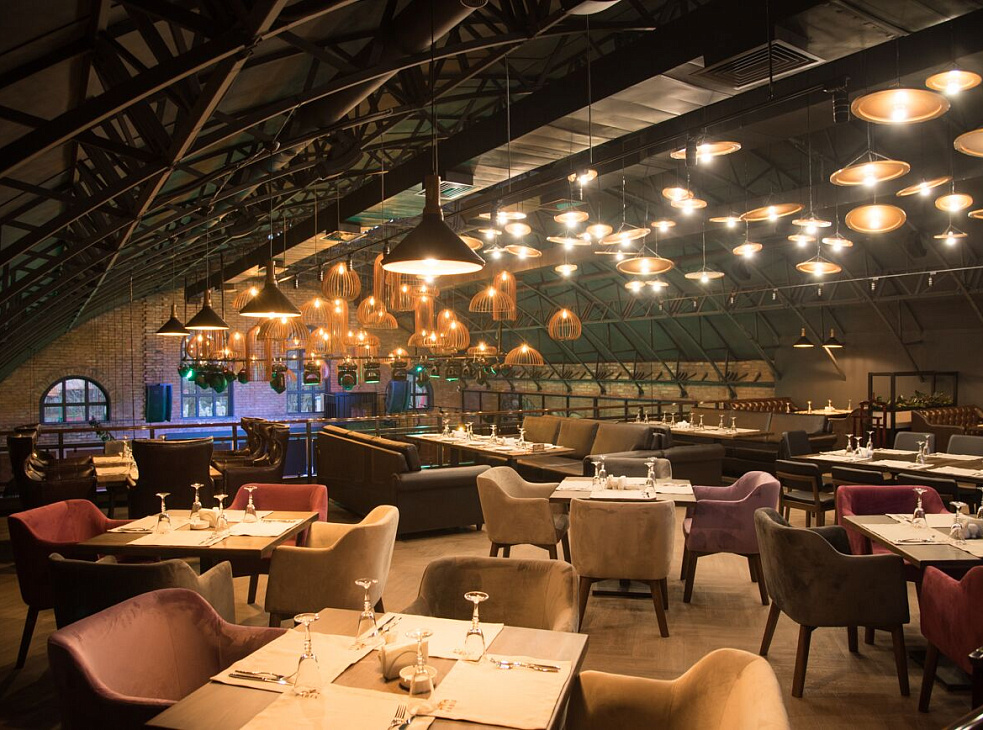 Fabis Restaurant & Bar