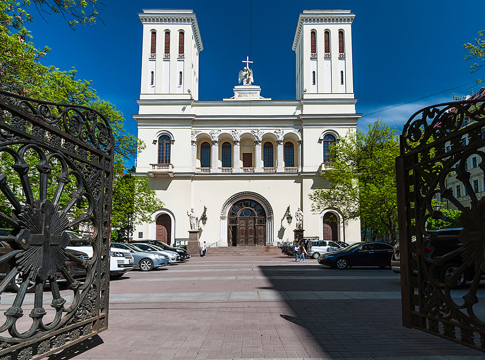 Кафедральный собор свв. Петра и Павла