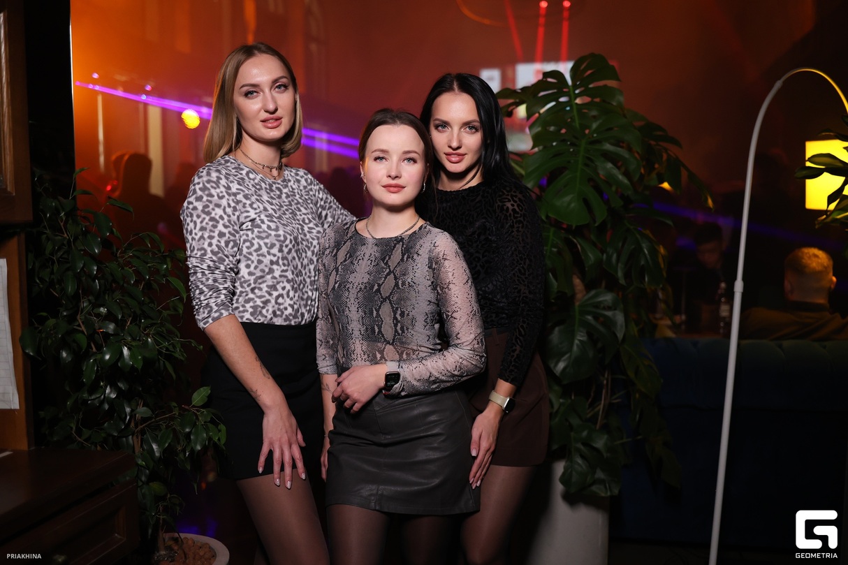 Жаркая суббота 14
