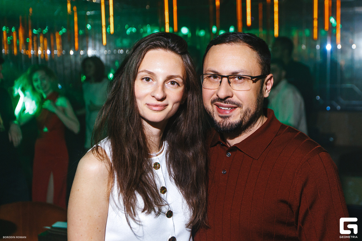 RESIDENTS NIGHT 20