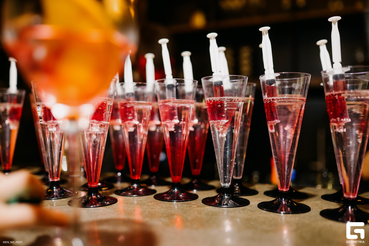 HORIZON concept bar 20