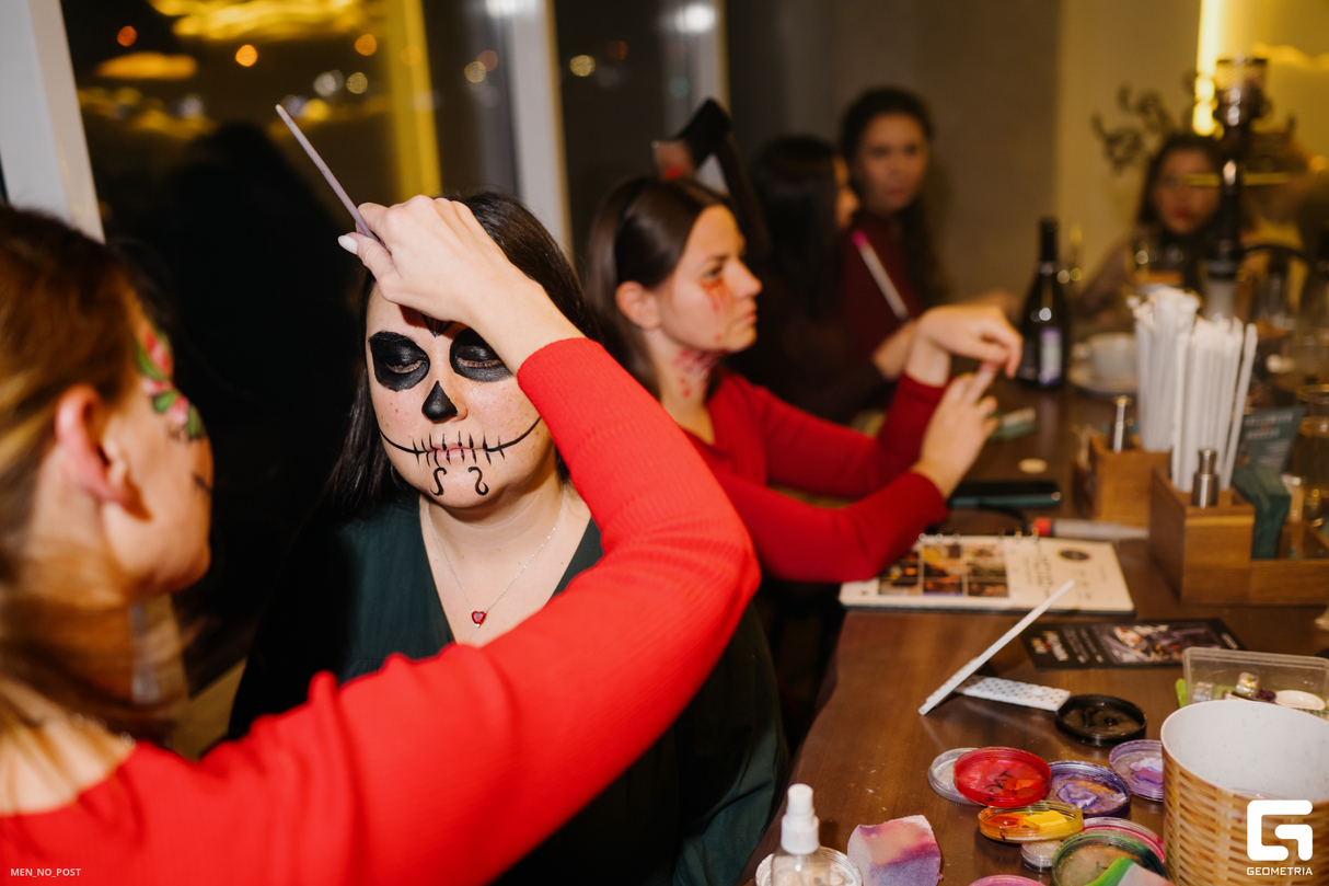 HORIZON concept bar 8