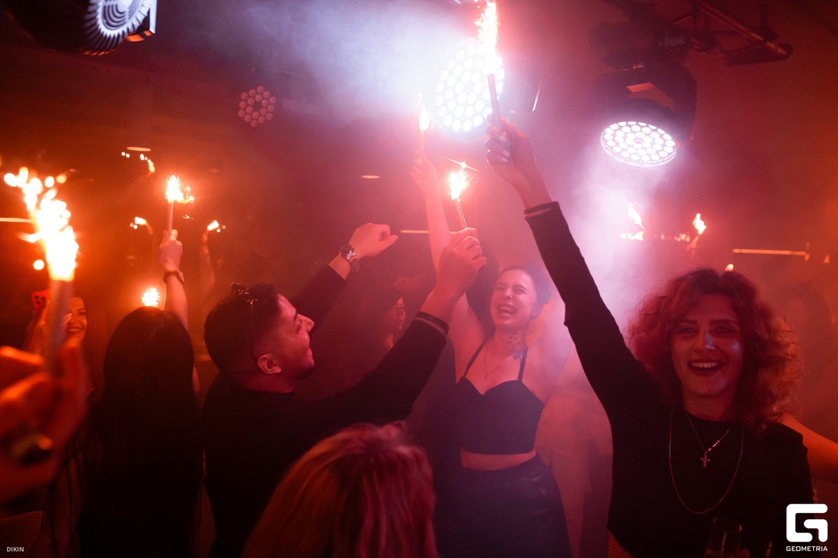 Saturday Night 8