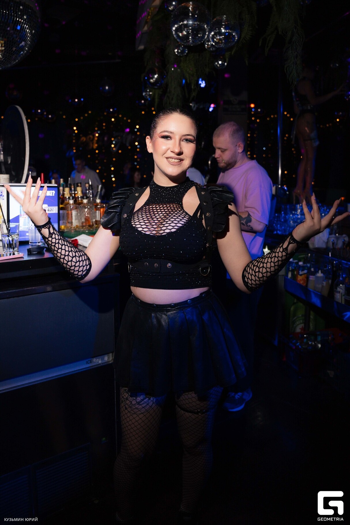 ПЯТНИЦА В BESTUZHEV BAR 16