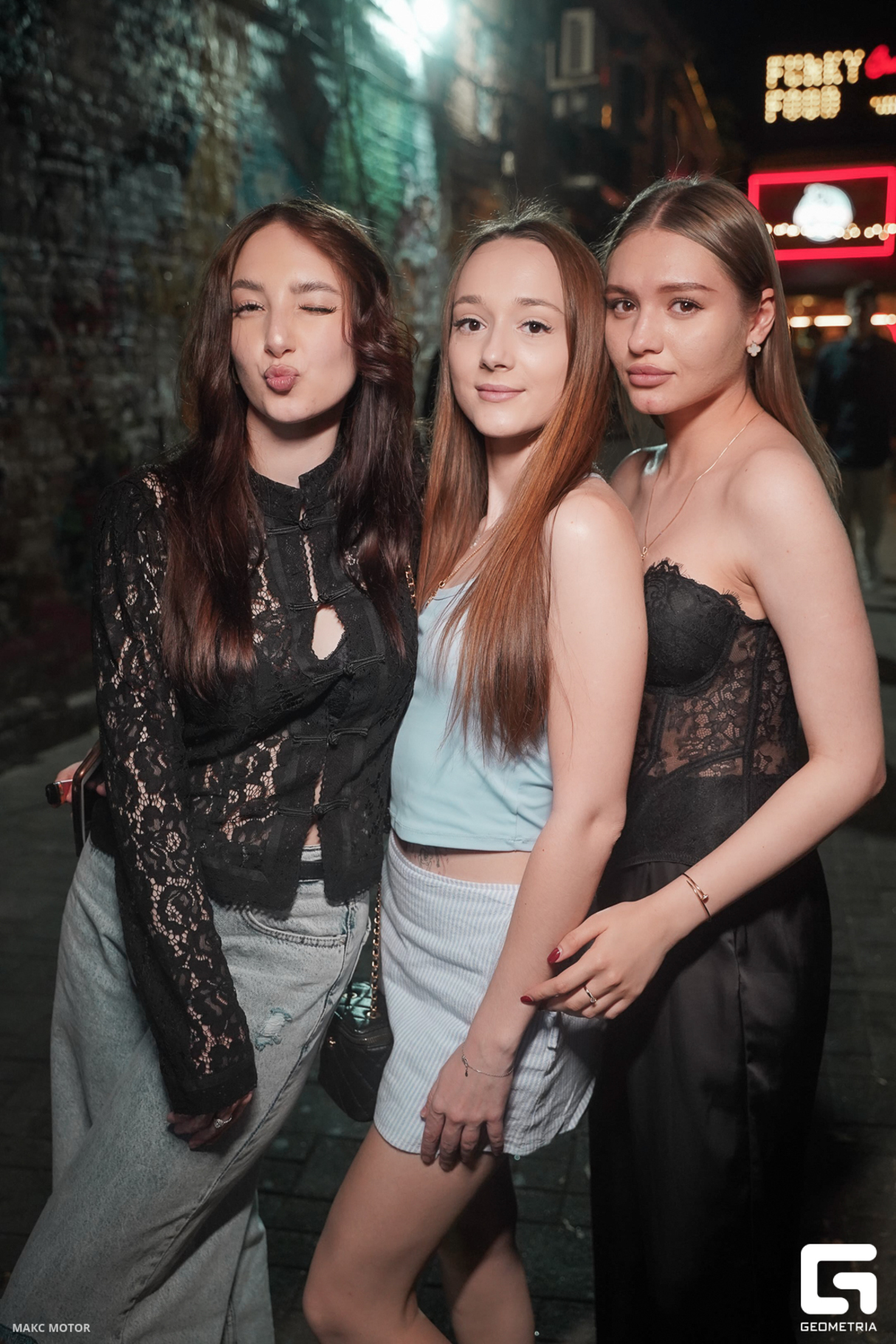 FUNKY PARTY 10