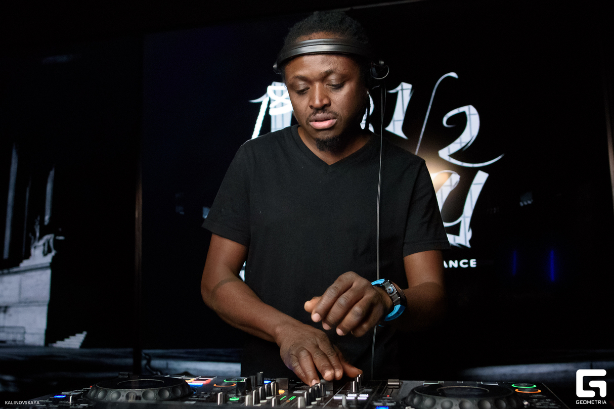 Friday at Fu Club 28