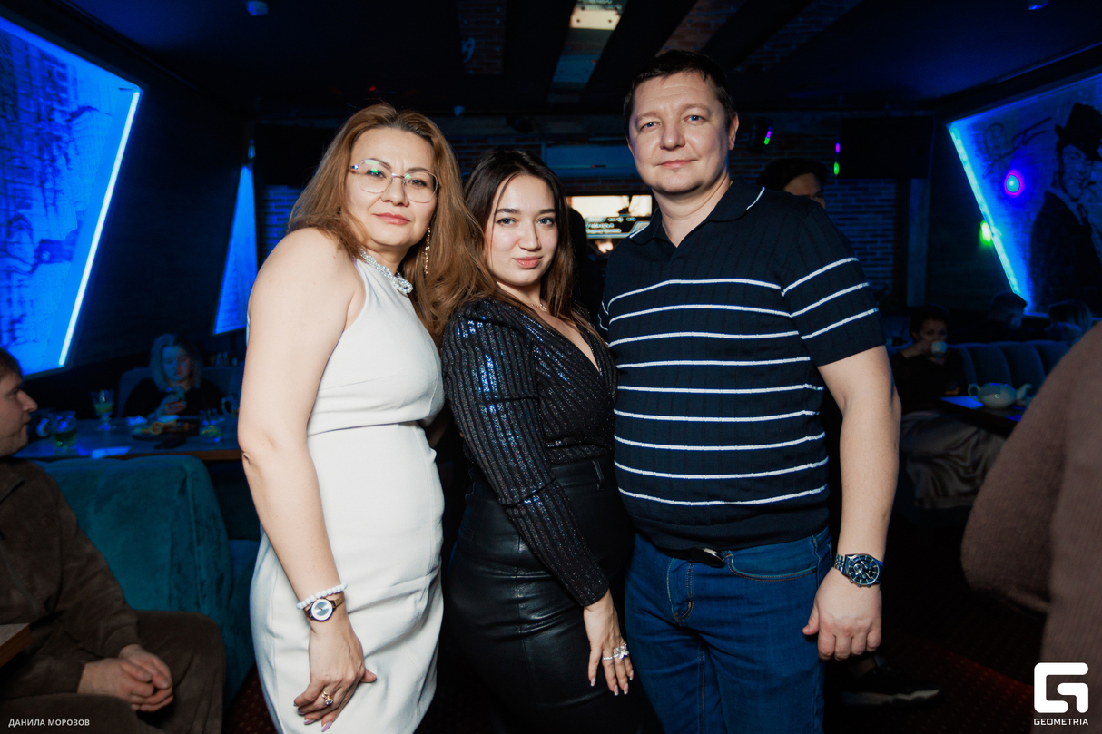 Новогодние пения в SINATRE 25