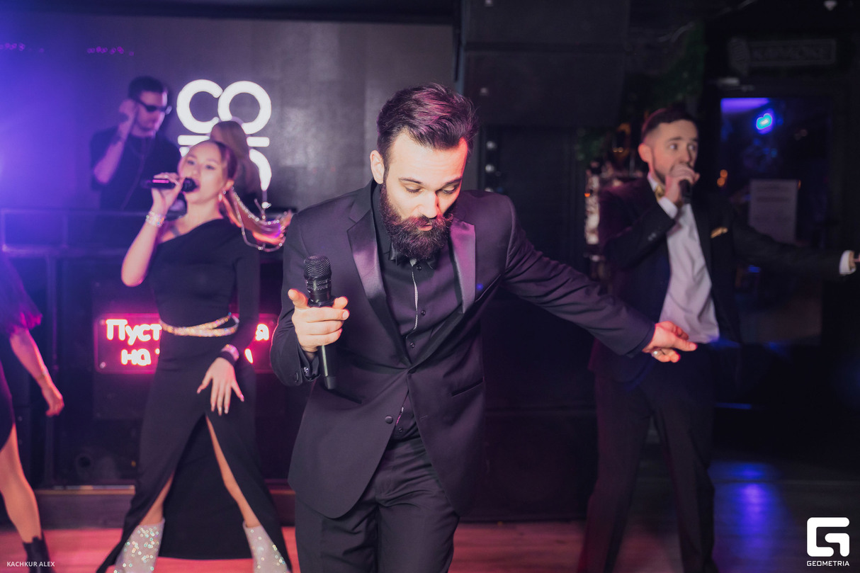 Hollywood Party