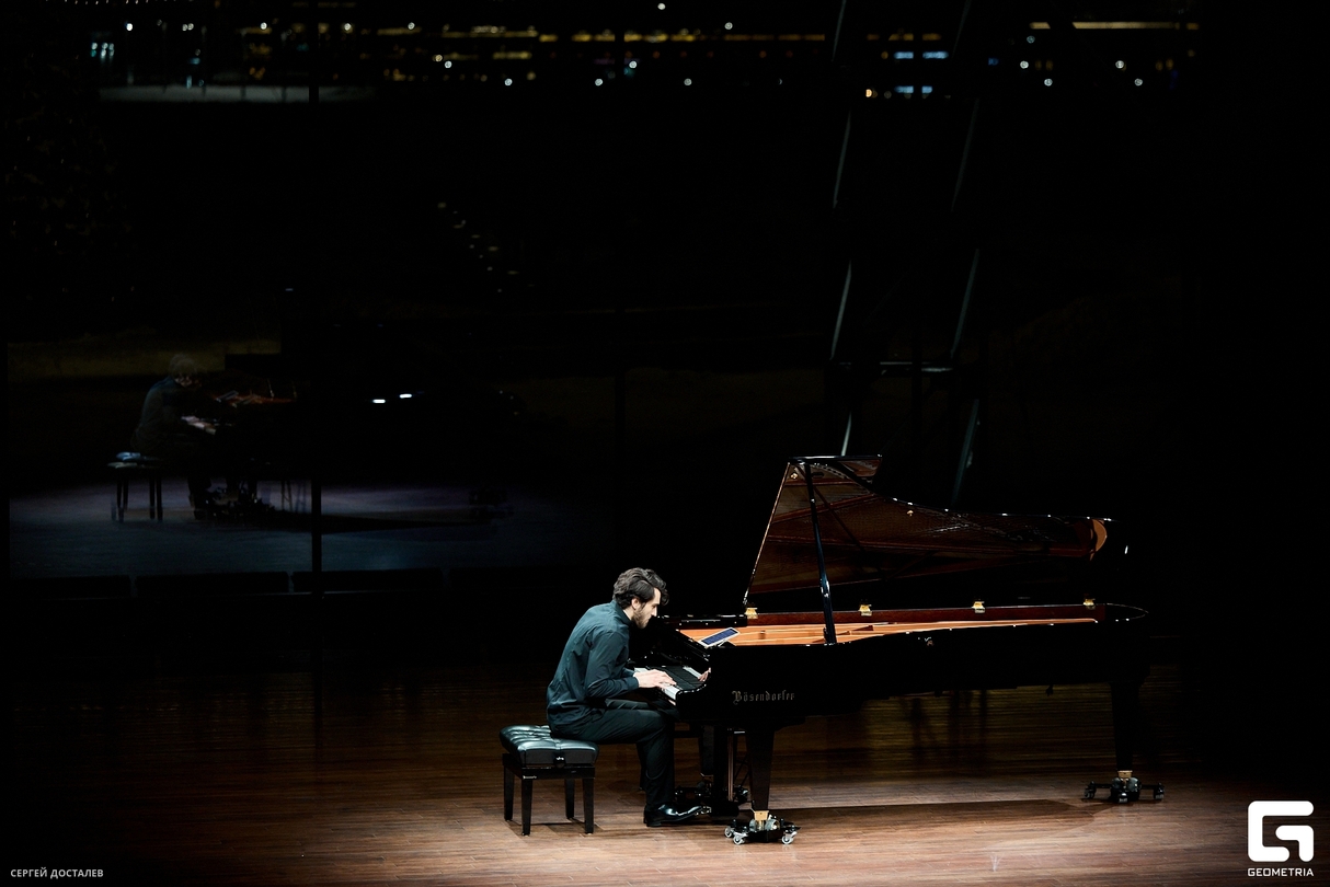 Pianissimo: Абисал Гергиев 30