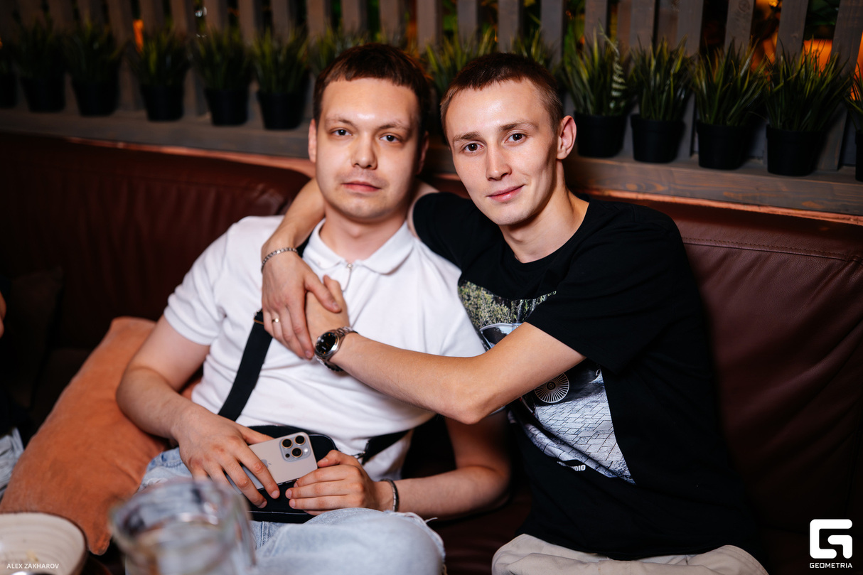 Saturday 10
