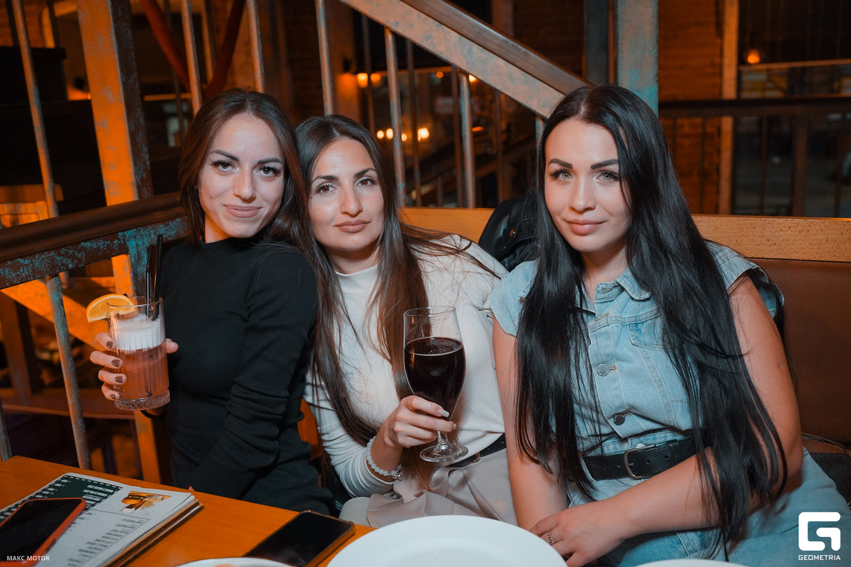 Saturday Night 9