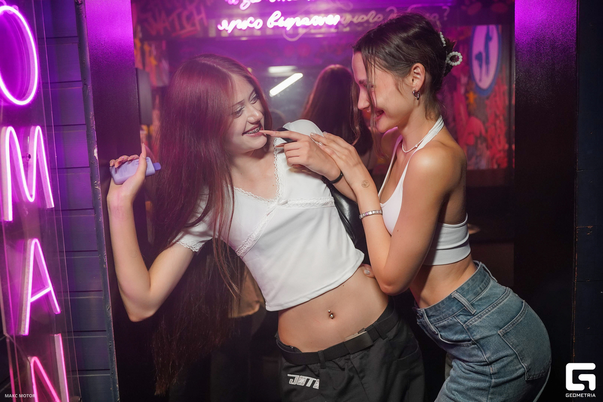 FUNKY PARTY 28