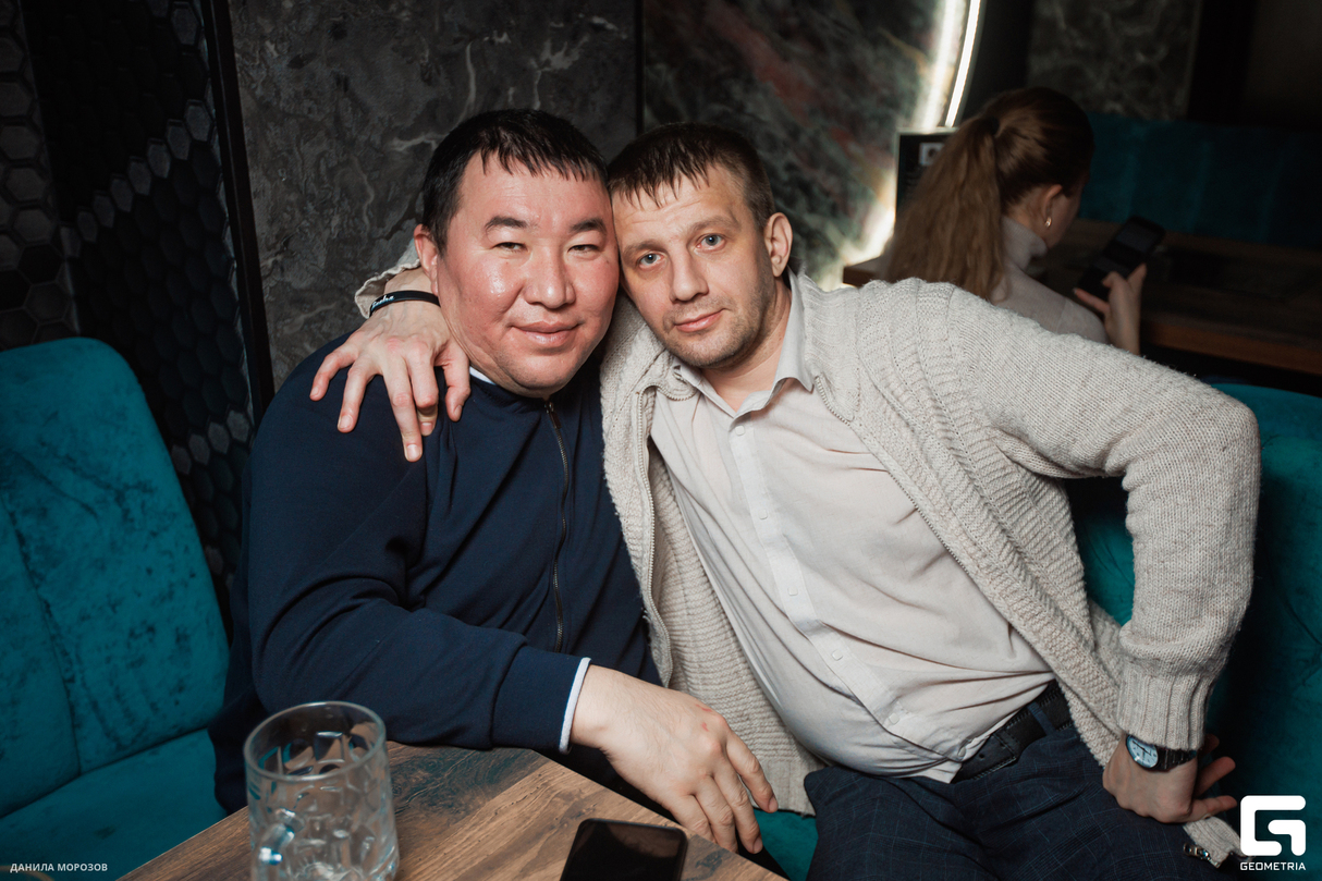 Новогодние корпоративы в Sinatre 20