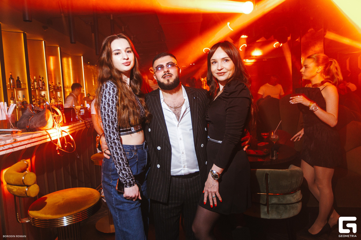 RESIDENTS NIGHT 14