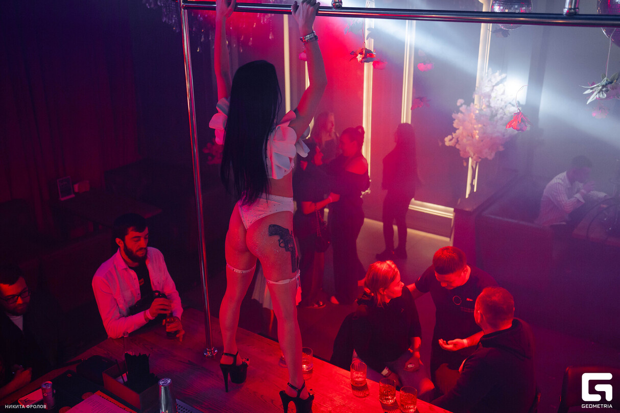 Friday night в БАРВИХЕ 13
