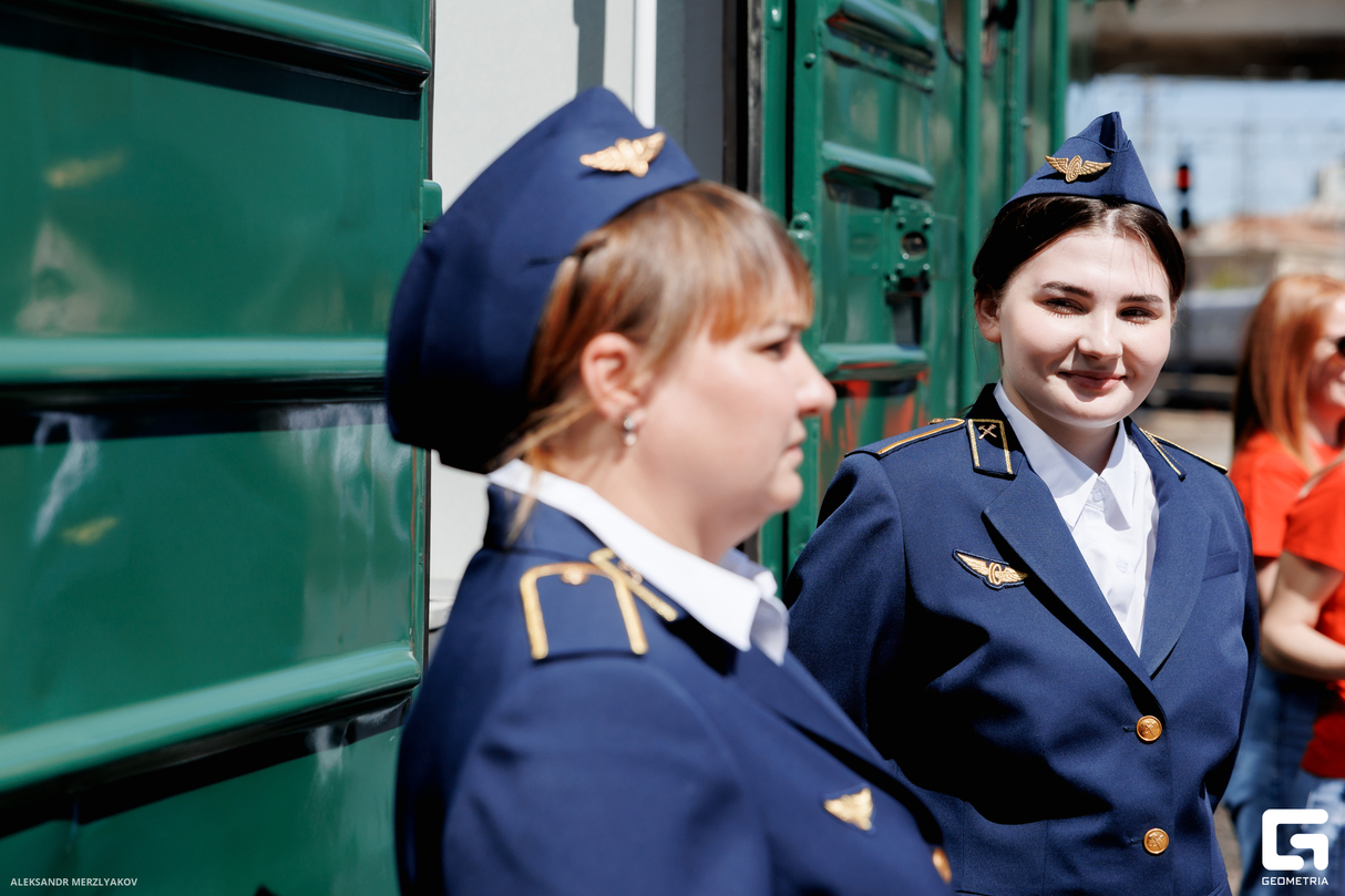 Запуск восстановленного ретроэлектропоезда ЭР9Е № 618 «Красная птица» 19