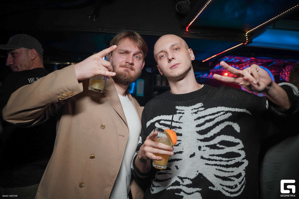 Friday Night 28