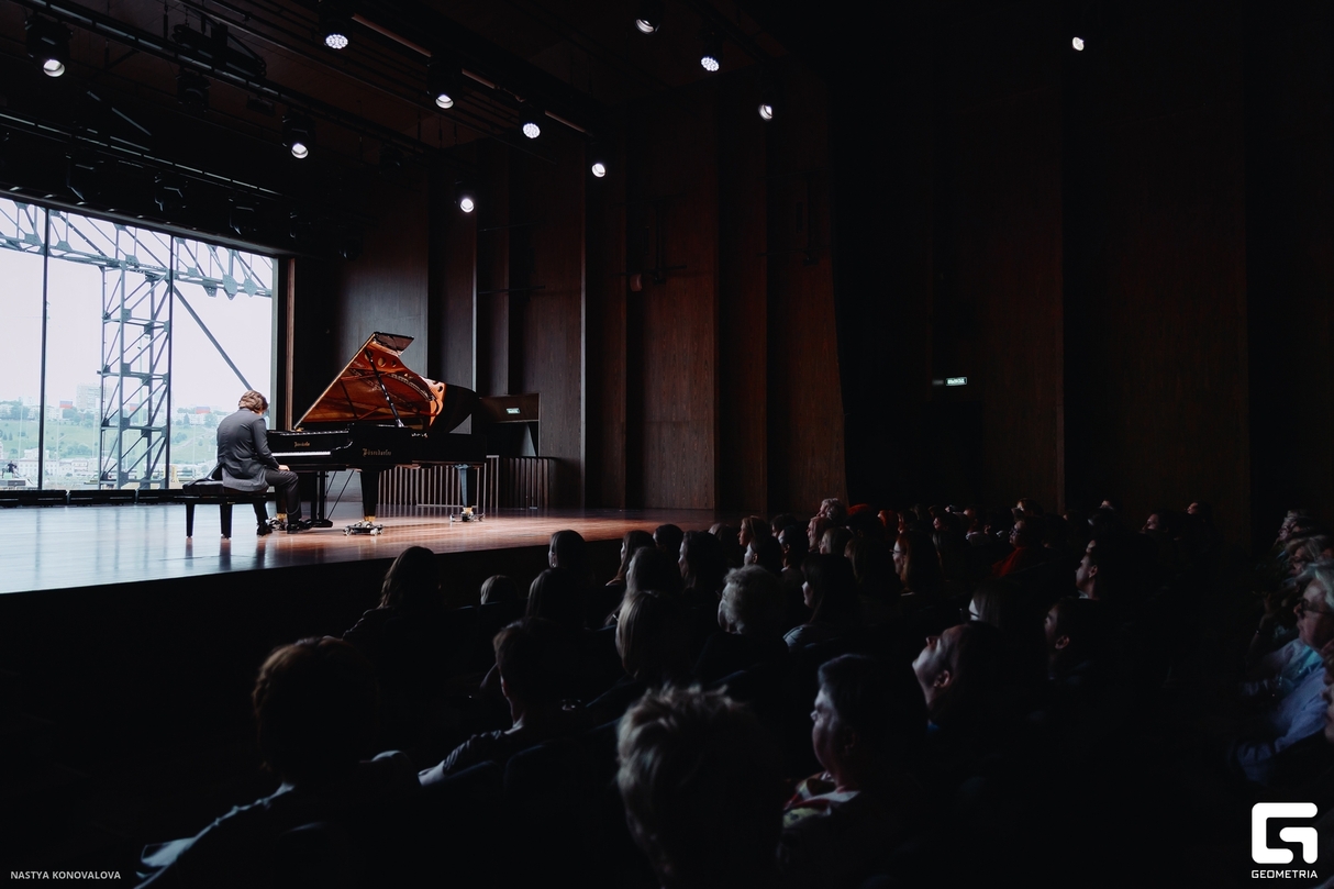 PIANISSIMO: Илья Папоян 25